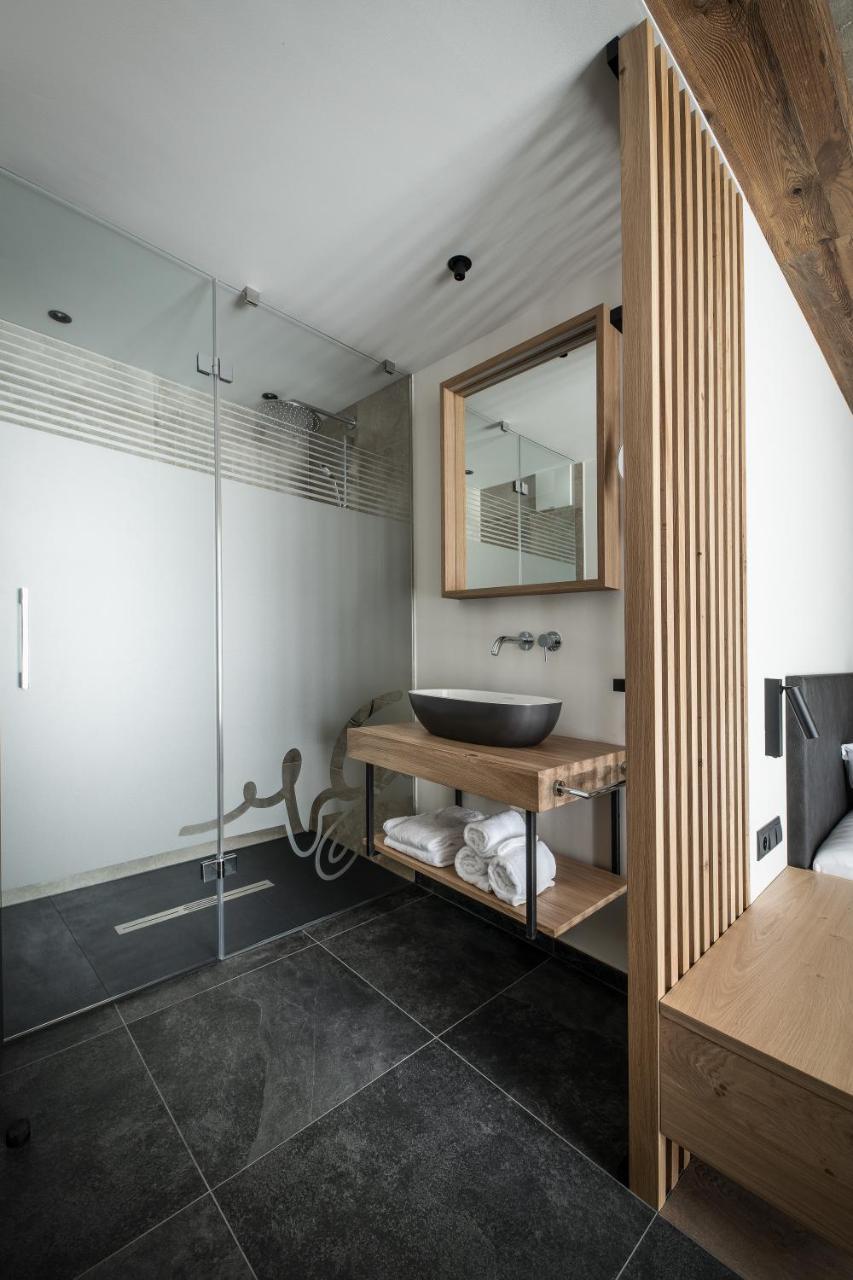 Glanz & Glory Appartements Laengenfeld ภายนอก รูปภาพ