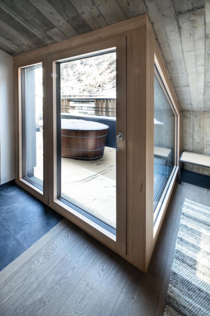 Glanz & Glory Appartements Laengenfeld ภายนอก รูปภาพ